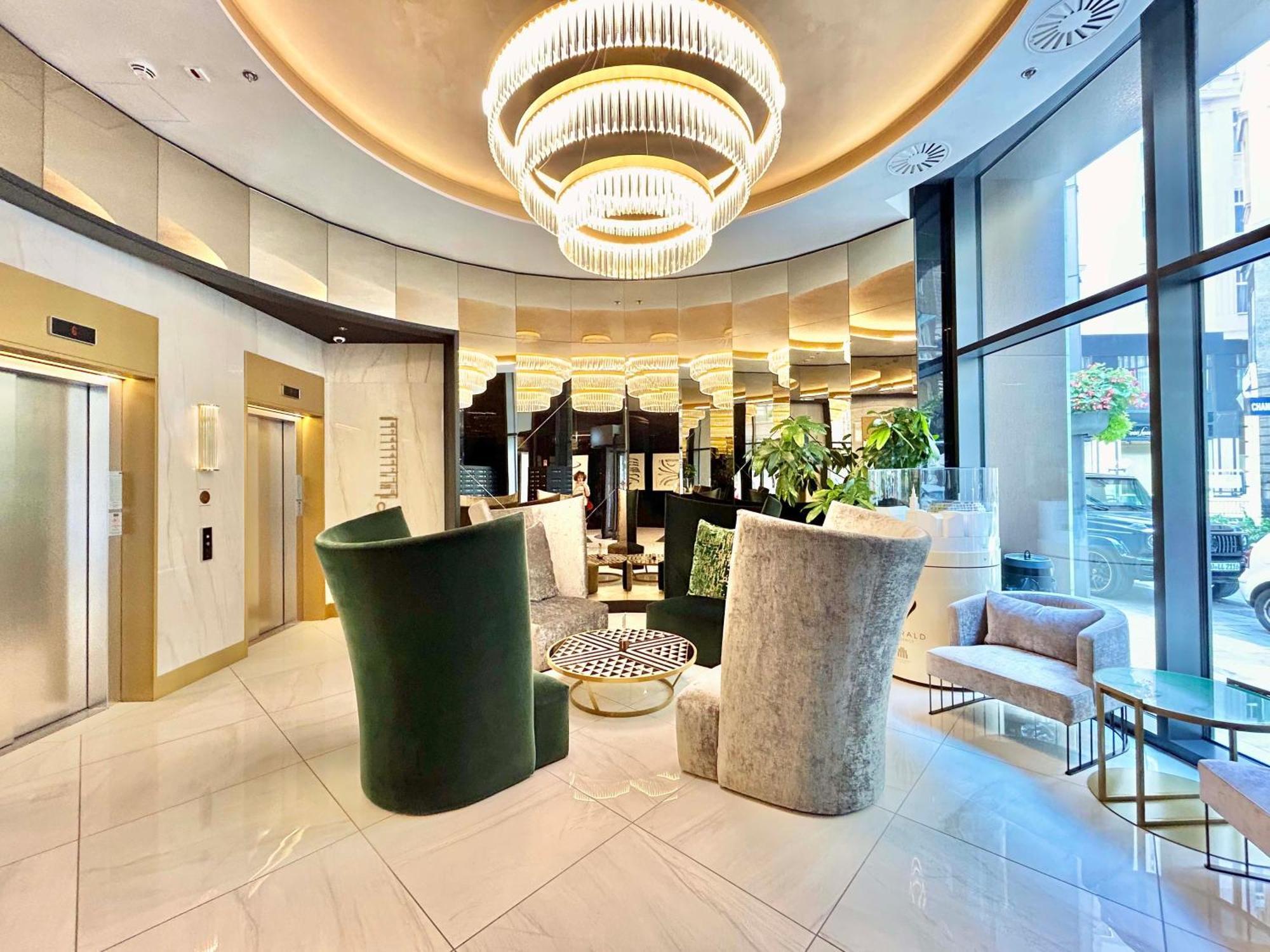 Emerald Residence Luxury Apartments 布达佩斯 外观 照片